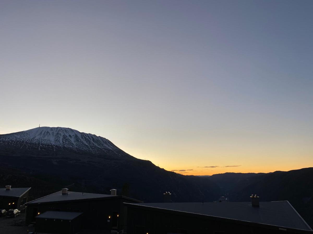 New Apartment, Gausta In Rjukan. Ski In/ Ski Out Buitenkant foto